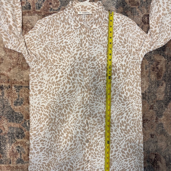 Coolibar Women's UPF 50+ Tab-Sleeve Button-Front Tunic Shirt Top M Khaki Print - Picture 11 of 12